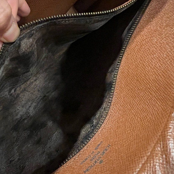 Authentic Louis Vuitton Business Bag - Picture 6 of 7